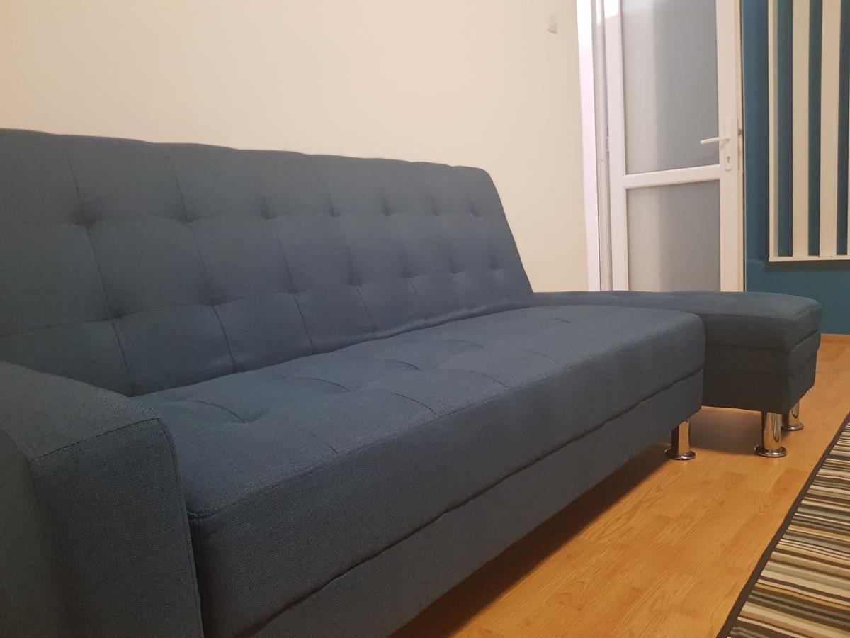 Downtown Place Appartement Boekarest Buitenkant foto